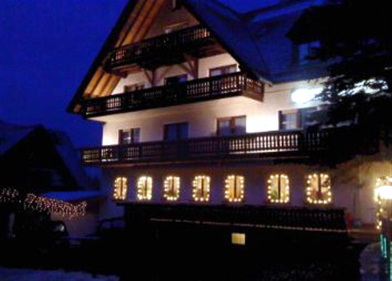 Hotel Landgasthof Steinwald Pullenreuth Exterior foto